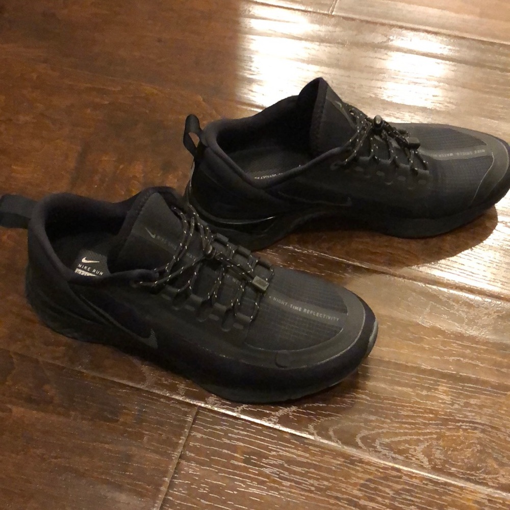 Nike odyssey react shield shoe